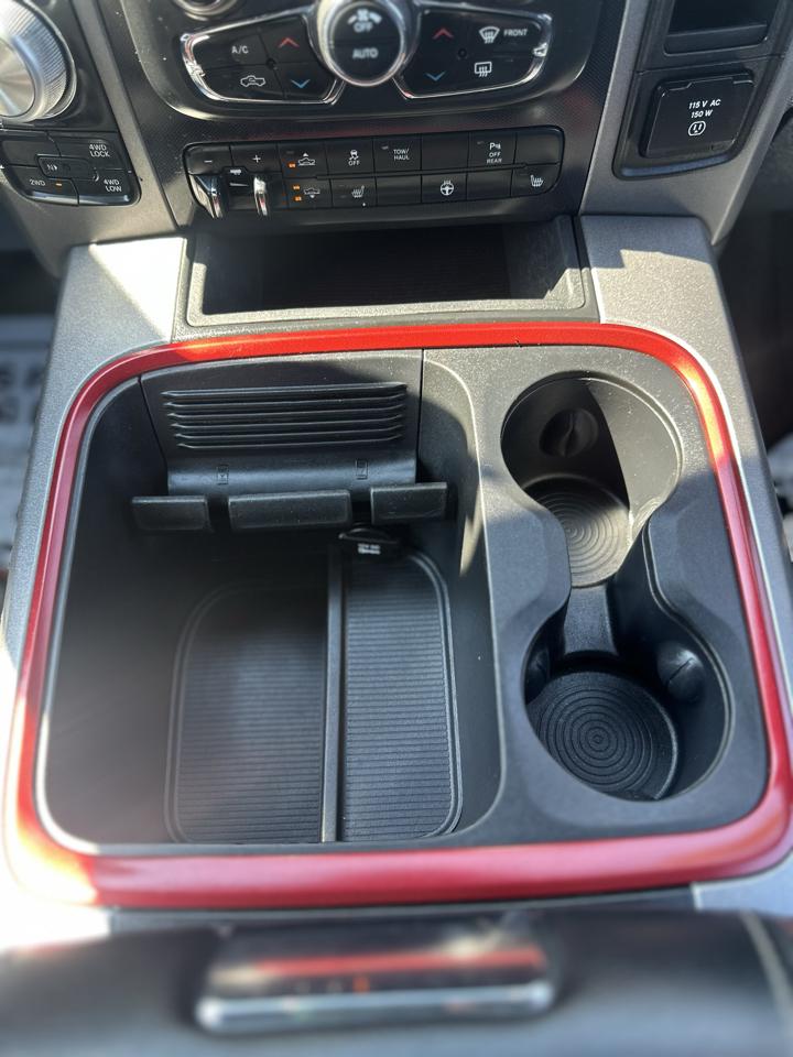 RAM 1500 Rebel Crew Cab SWB 4WD 2017