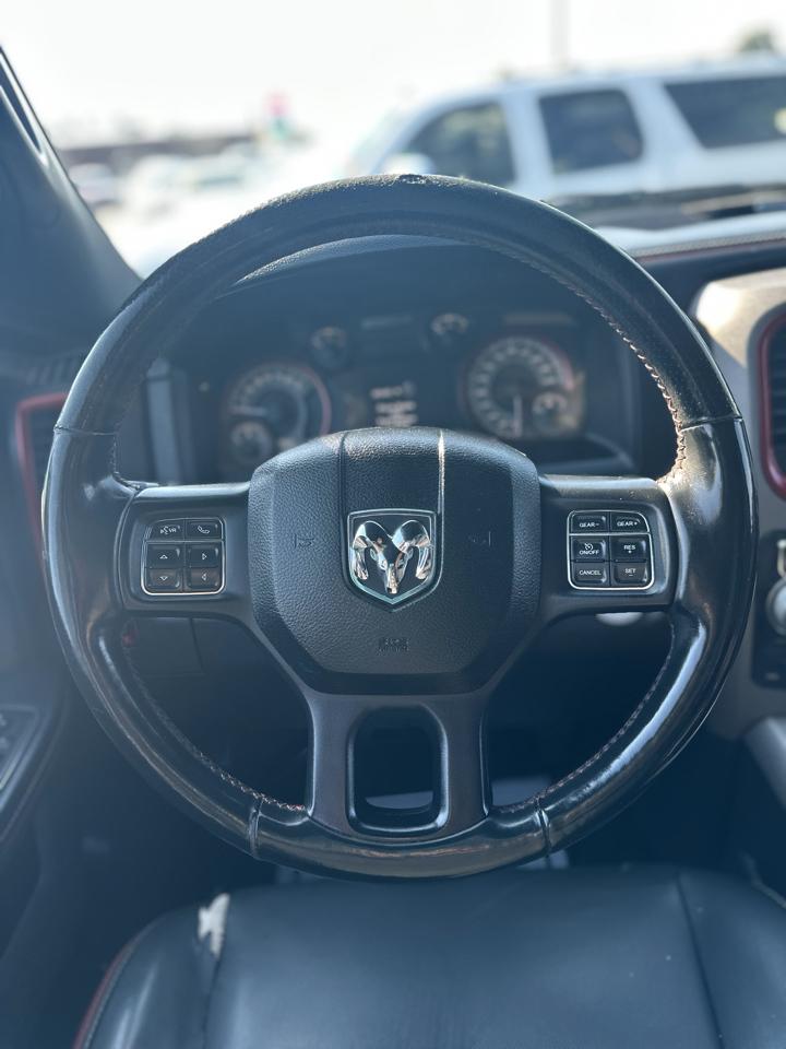 RAM 1500 Rebel Crew Cab SWB 4WD 2017