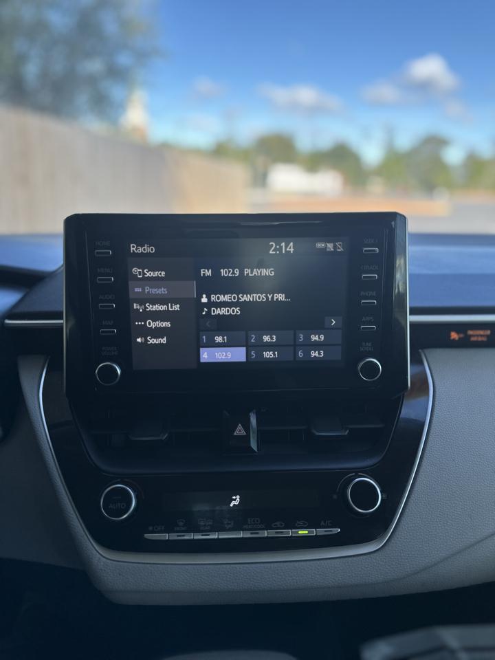 Toyota Corolla LE 2020