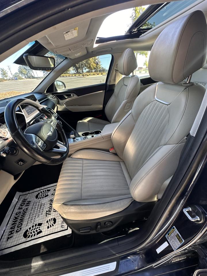 Genesis G70 2.0T Advanced AWD 2019