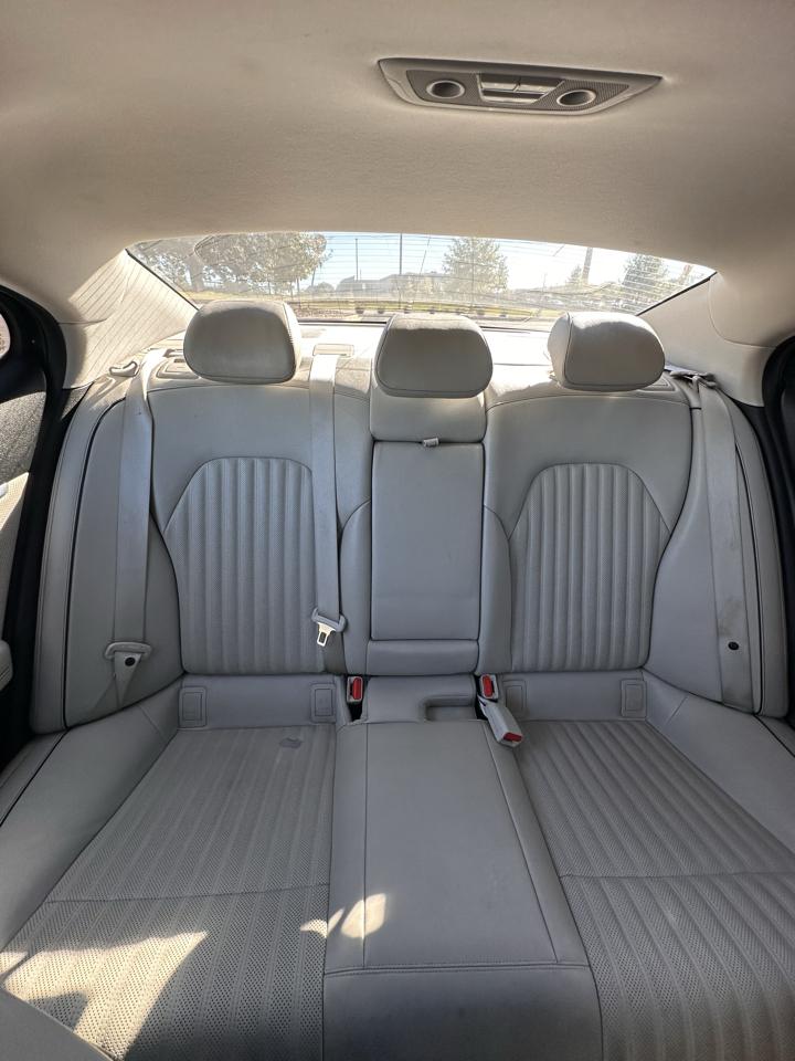 Genesis G70 2.0T Advanced AWD 2019