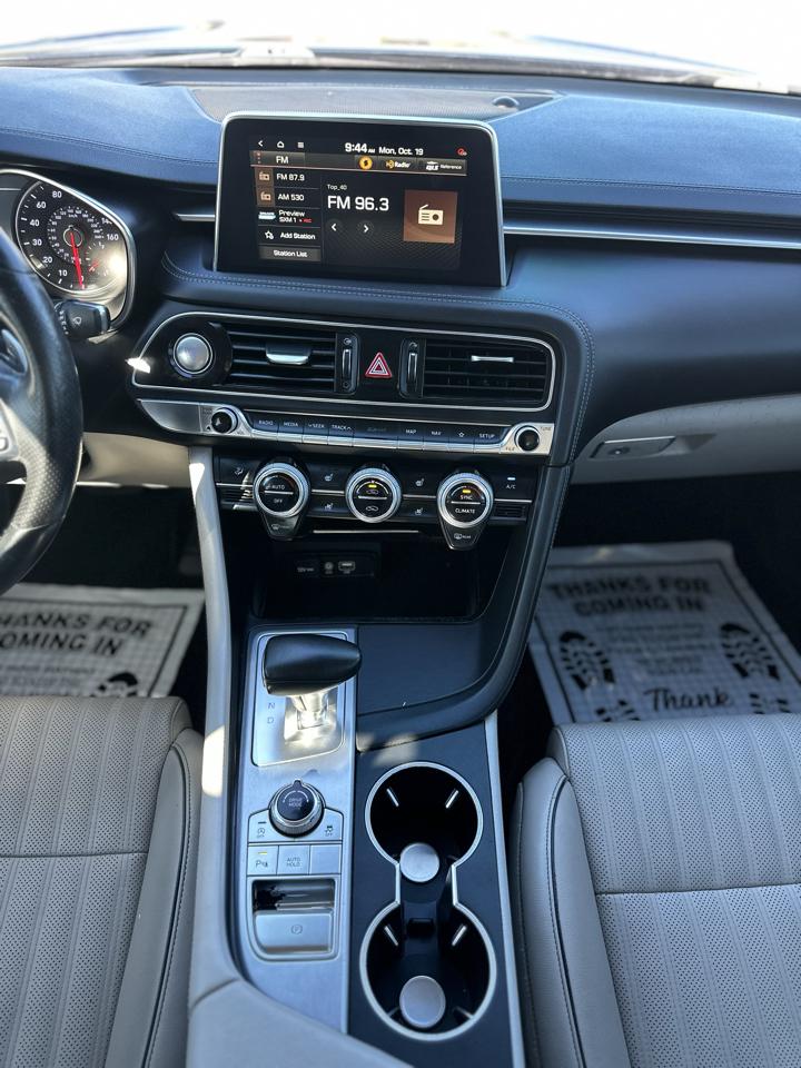Genesis G70 2.0T Advanced AWD 2019
