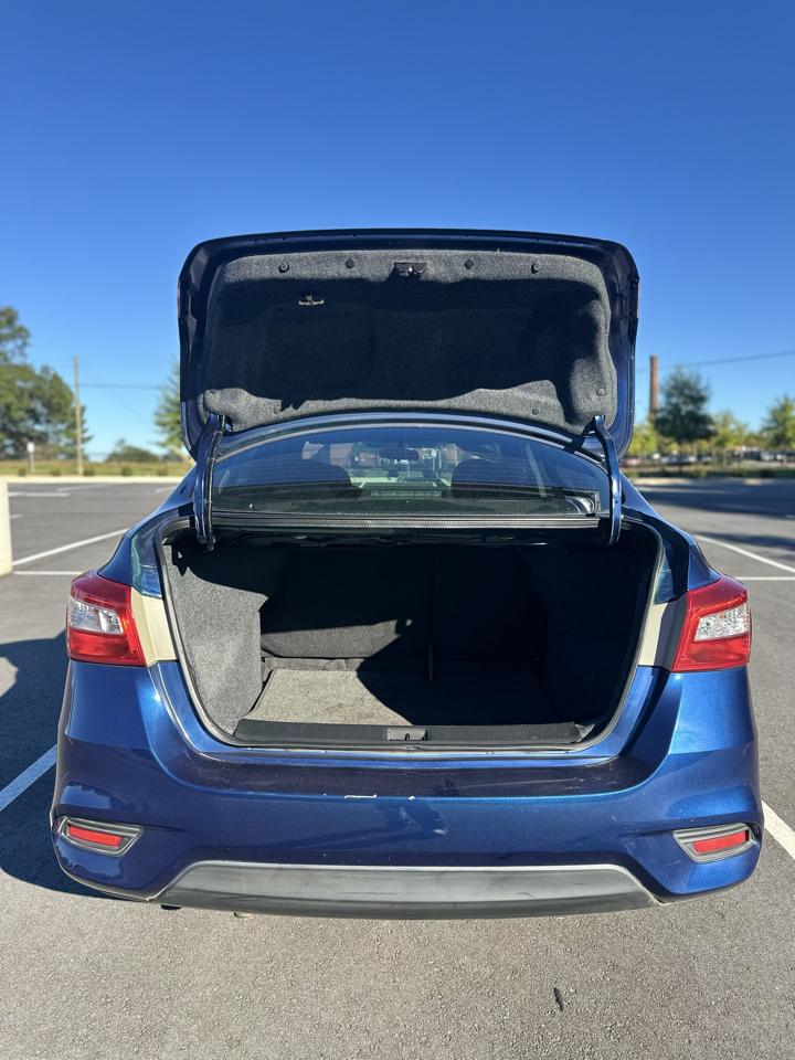 Nissan Sentra S CVT 2019