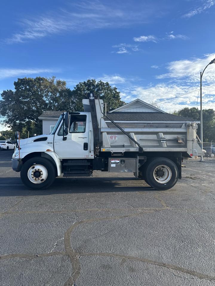 International 4300  2013