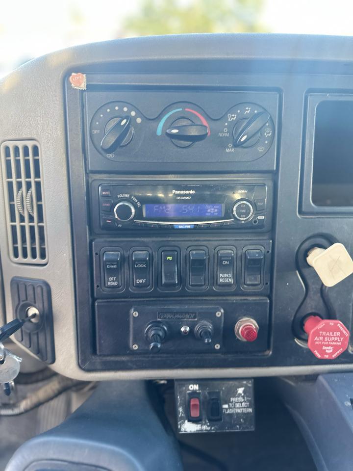 International 4300  2013