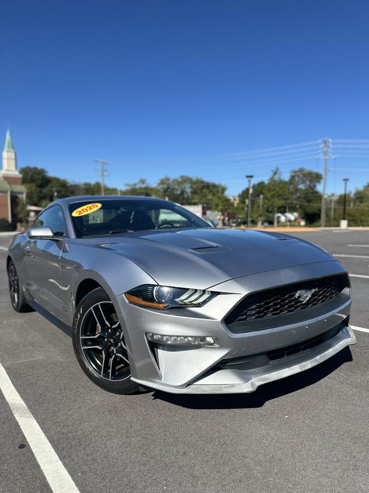 Ford Mustang EcoBoost Coupe 2020
