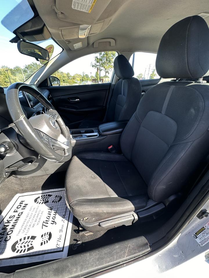Nissan Sentra SV 2022