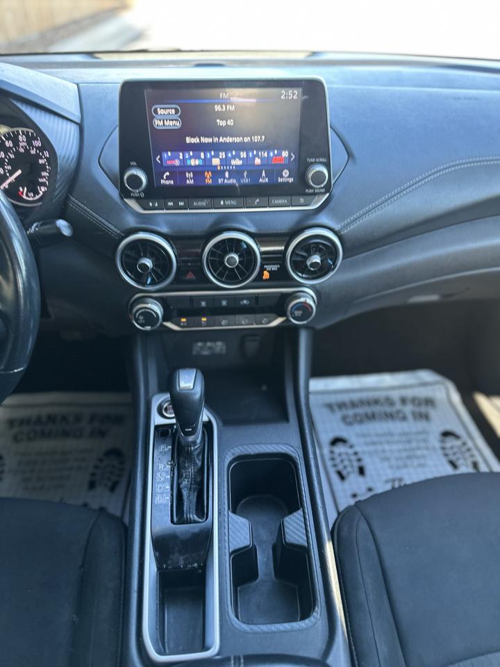 Nissan Sentra SV 2022