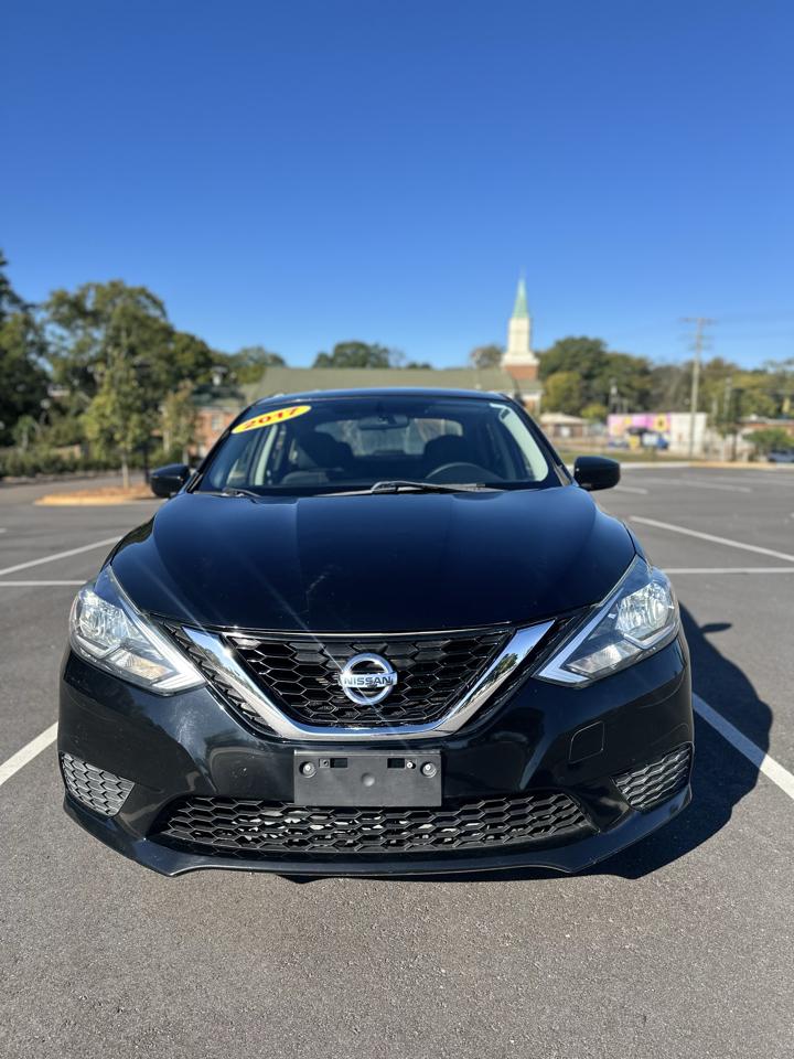 Nissan Sentra S 6MT 2017