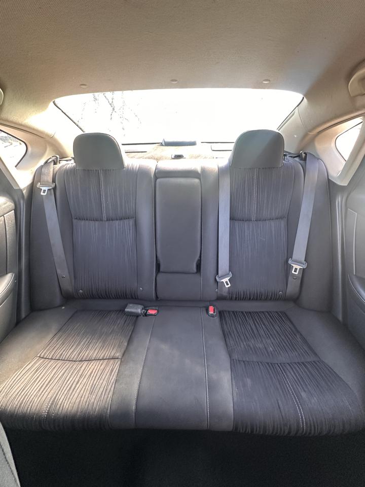 Nissan Sentra S 6MT 2017