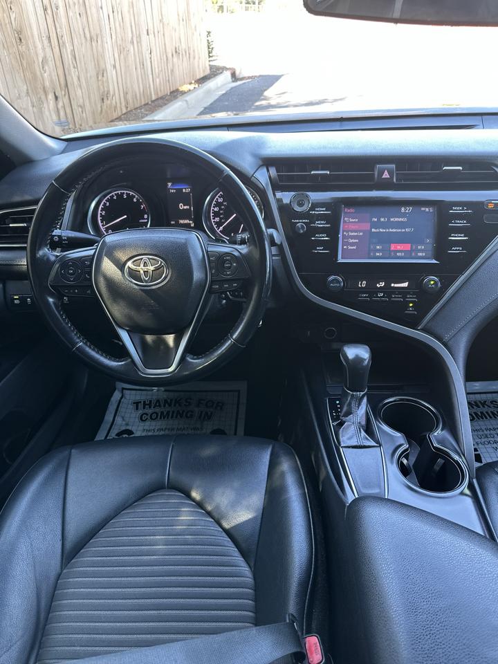 Toyota Camry XLE 2019