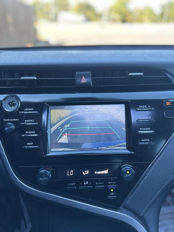 Toyota Camry XLE 2019