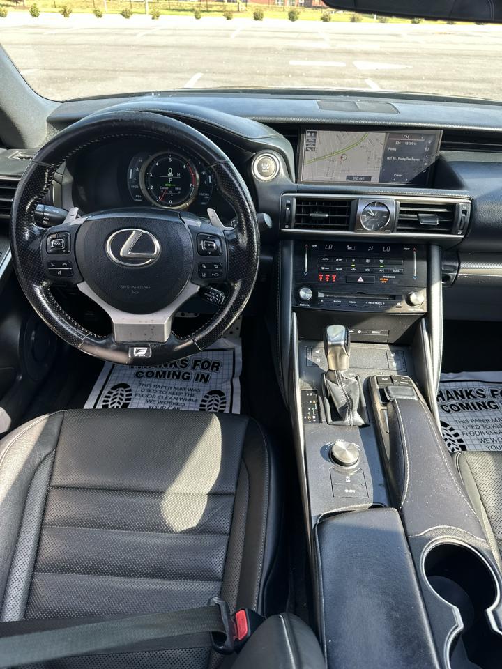 Lexus IS 300 AWD 2018