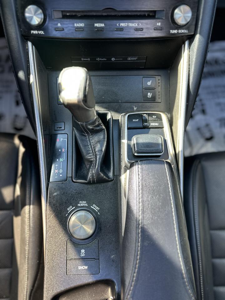 Lexus IS 300 AWD 2018