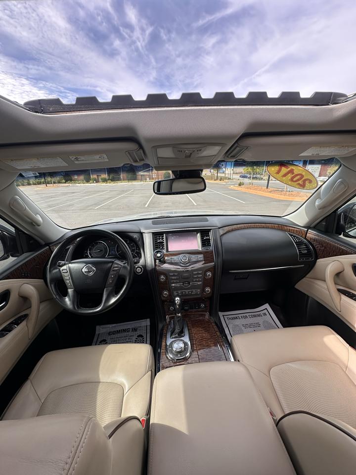 Nissan Armada Platinum AWD 2017