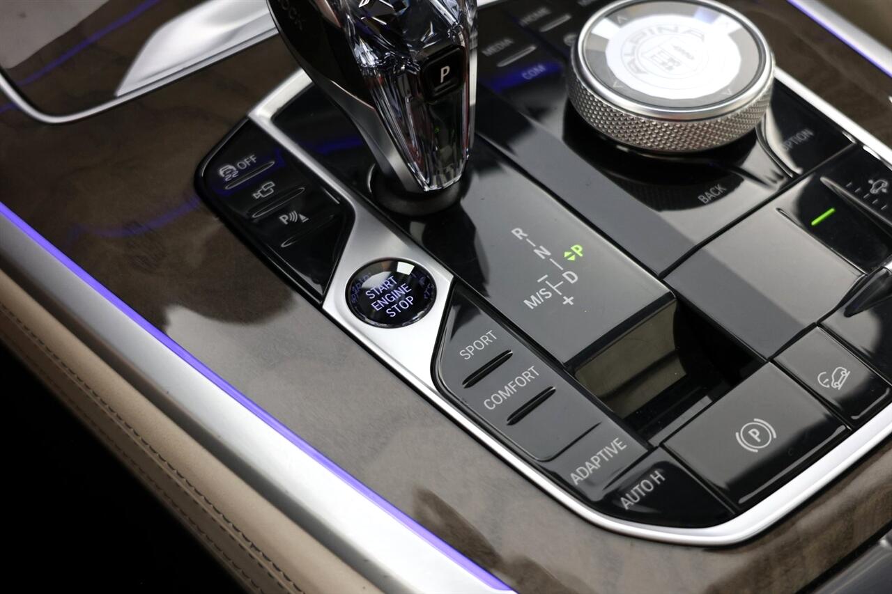 BMW Alpina B7 Base 2021