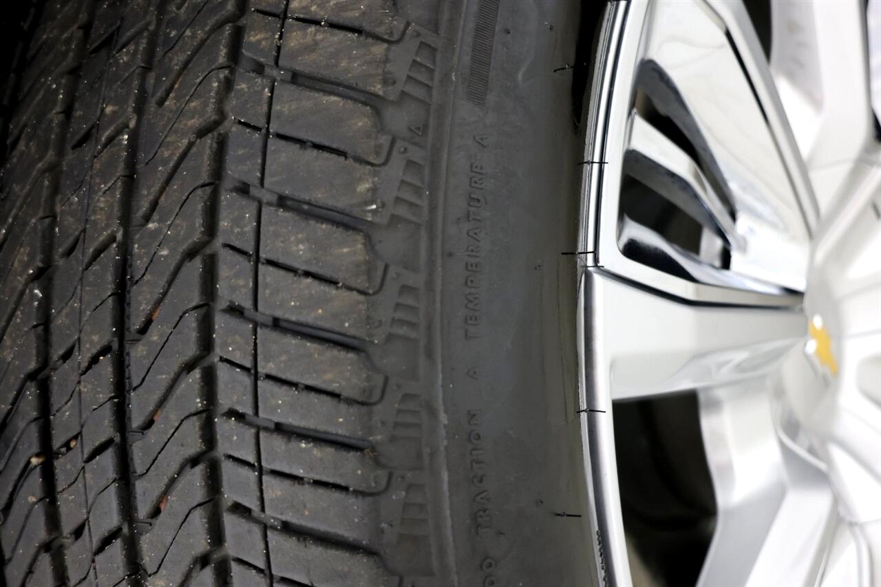 Chevrolet Tahoe High Country 4WD 2024