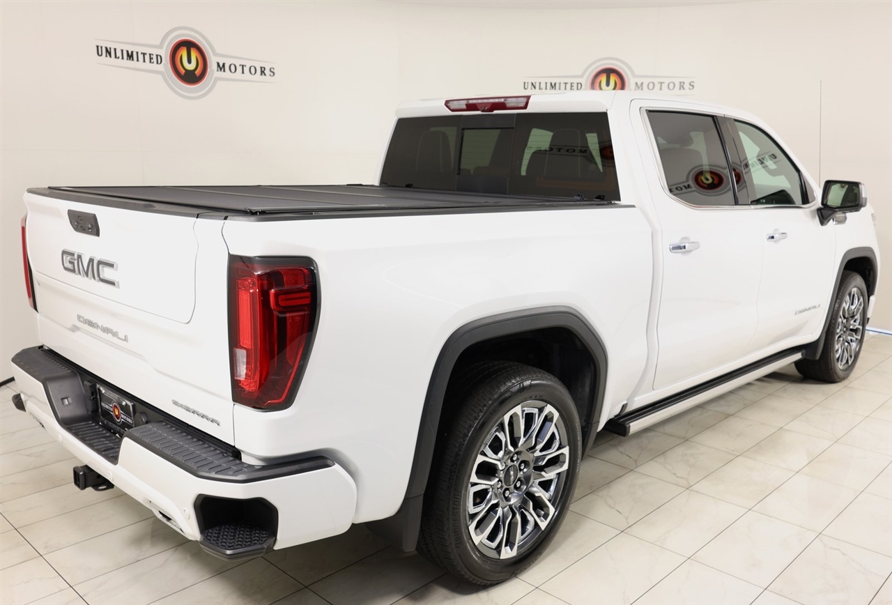 GMC Sierra 1500 Denali Ultimate Crew Cab 4WD 2023