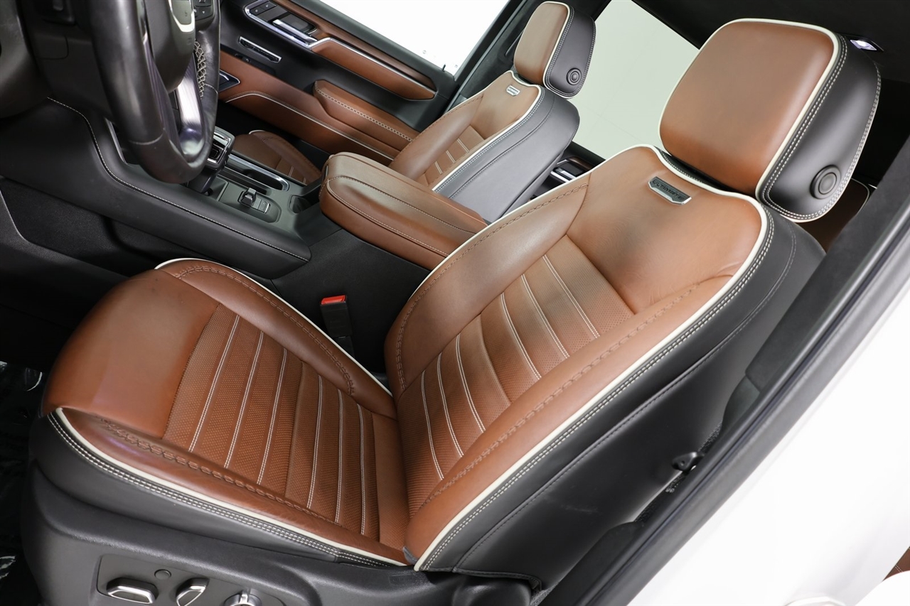 GMC Sierra 1500 Denali Ultimate Crew Cab 4WD 2023