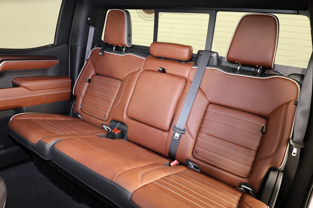 GMC Sierra 1500 Denali Ultimate Crew Cab 4WD 2023