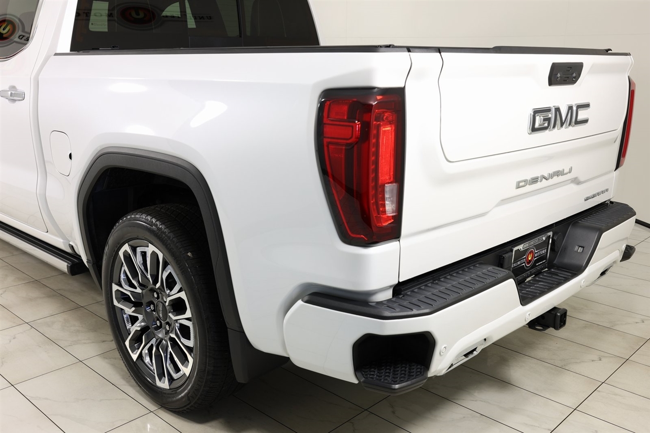 GMC Sierra 1500 Denali Ultimate Crew Cab 4WD 2023