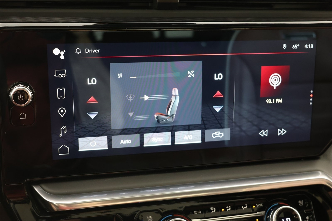 GMC Sierra 1500 Denali Ultimate Crew Cab 4WD 2023