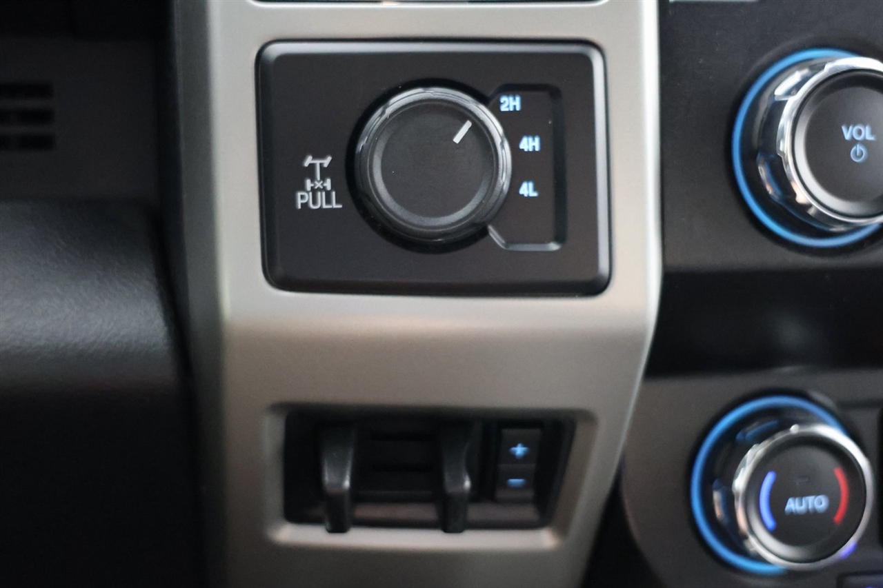 Ford F-250 SD Lariat Crew Cab 4WD 2021