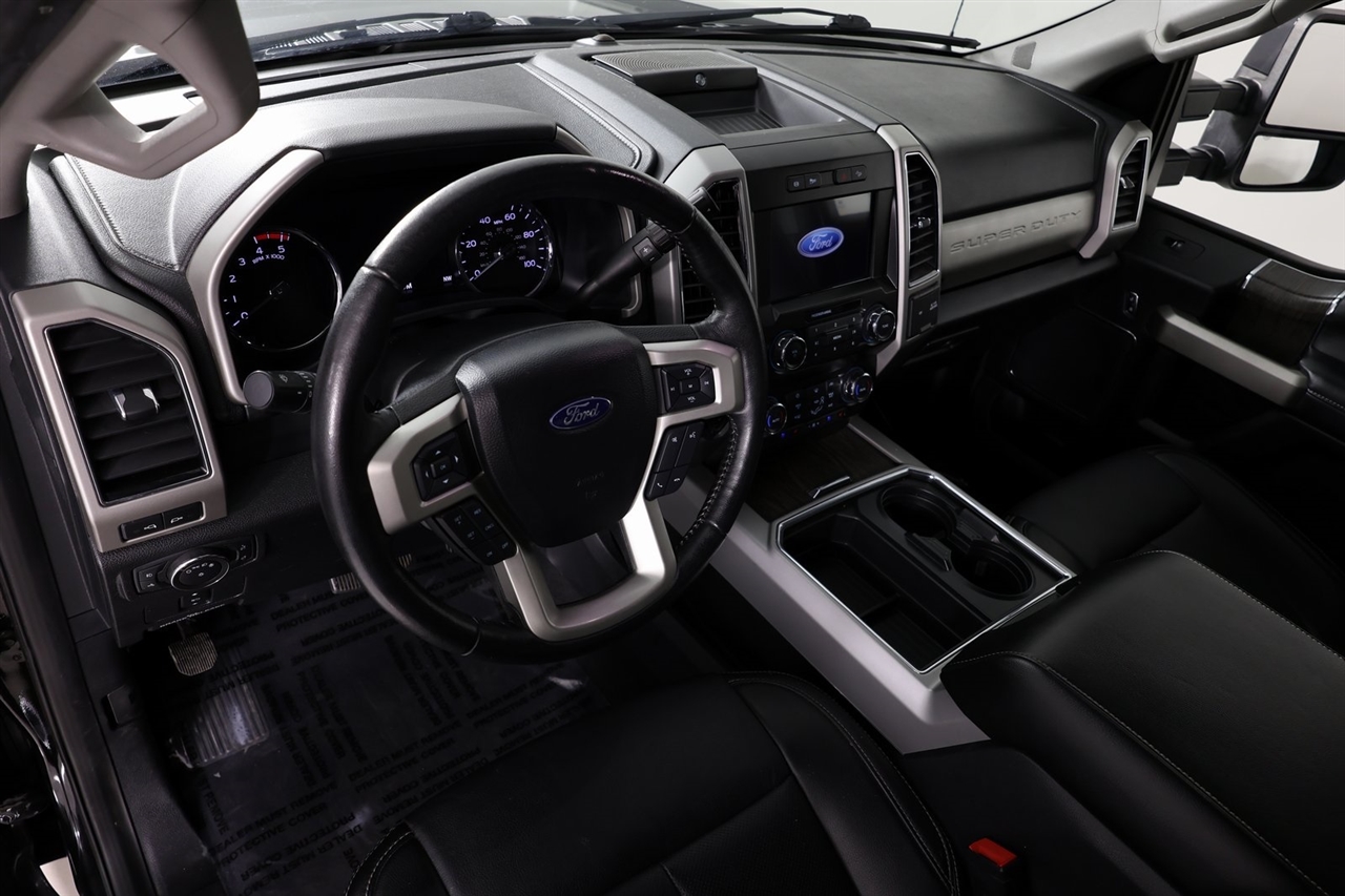 Ford F-250 SD Lariat Crew Cab 4WD 2021