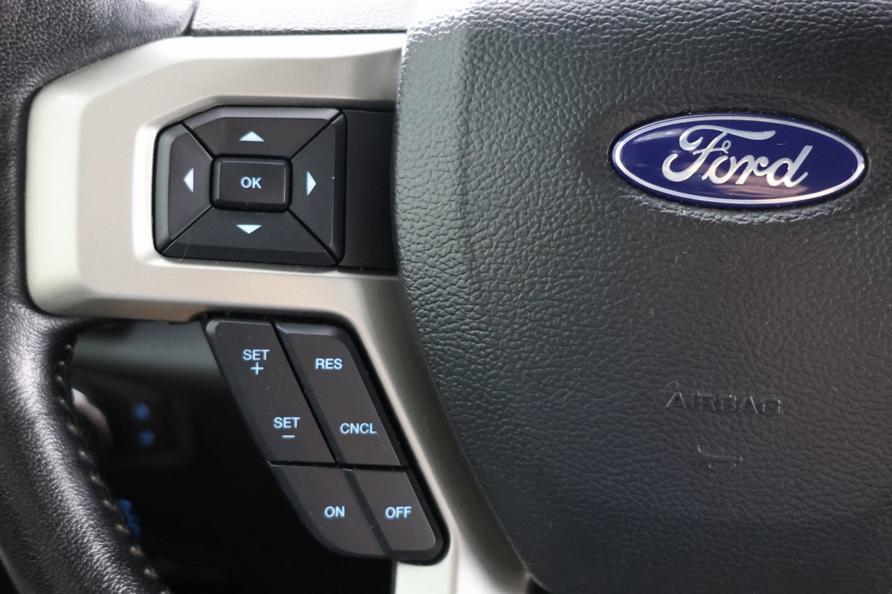 Ford F-250 SD Lariat Crew Cab 4WD 2021