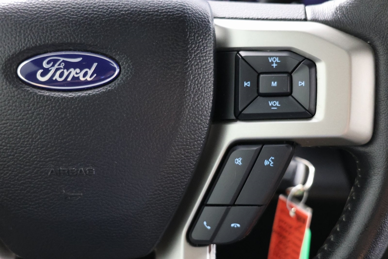 Ford F-250 SD Lariat Crew Cab 4WD 2021