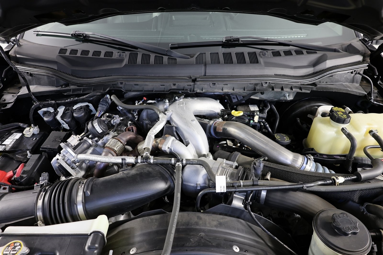 Ford F-250 SD Lariat Crew Cab 4WD 2021