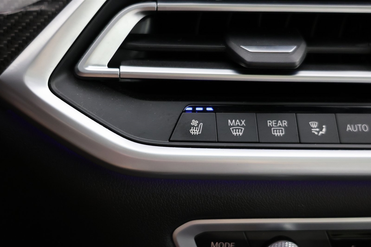 BMW X5 M50i 2023