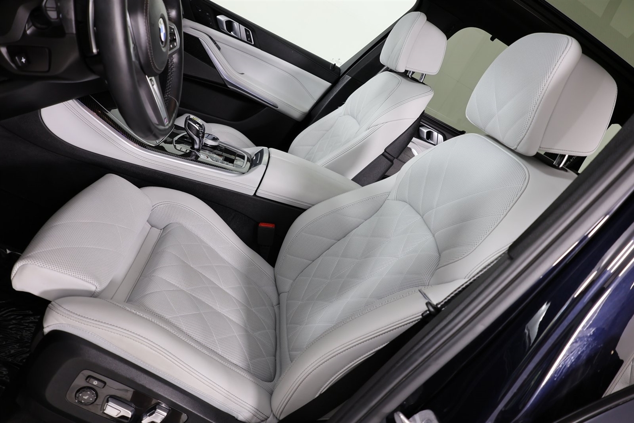 BMW X5 M50i 2023