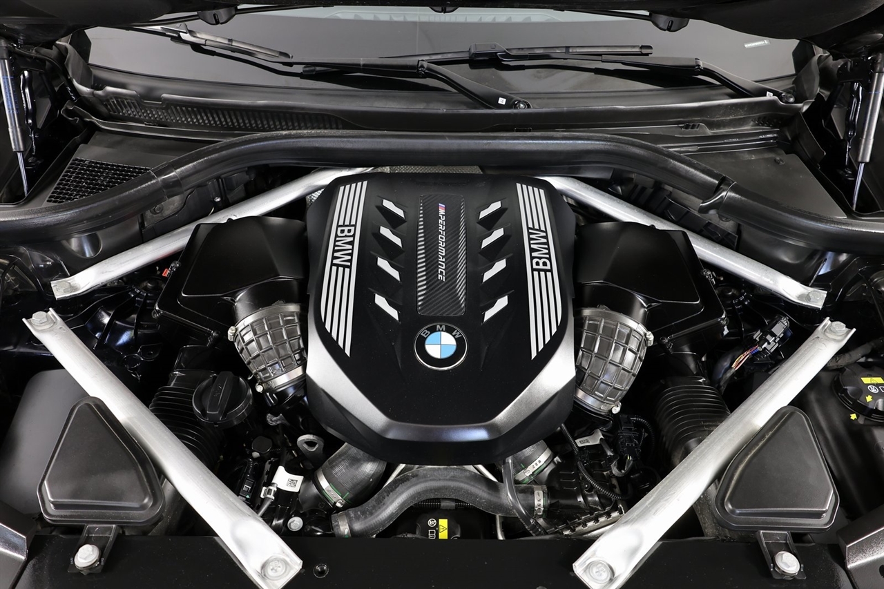 BMW X5 M50i 2023