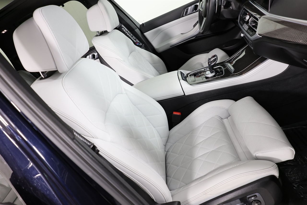 BMW X5 M50i 2023