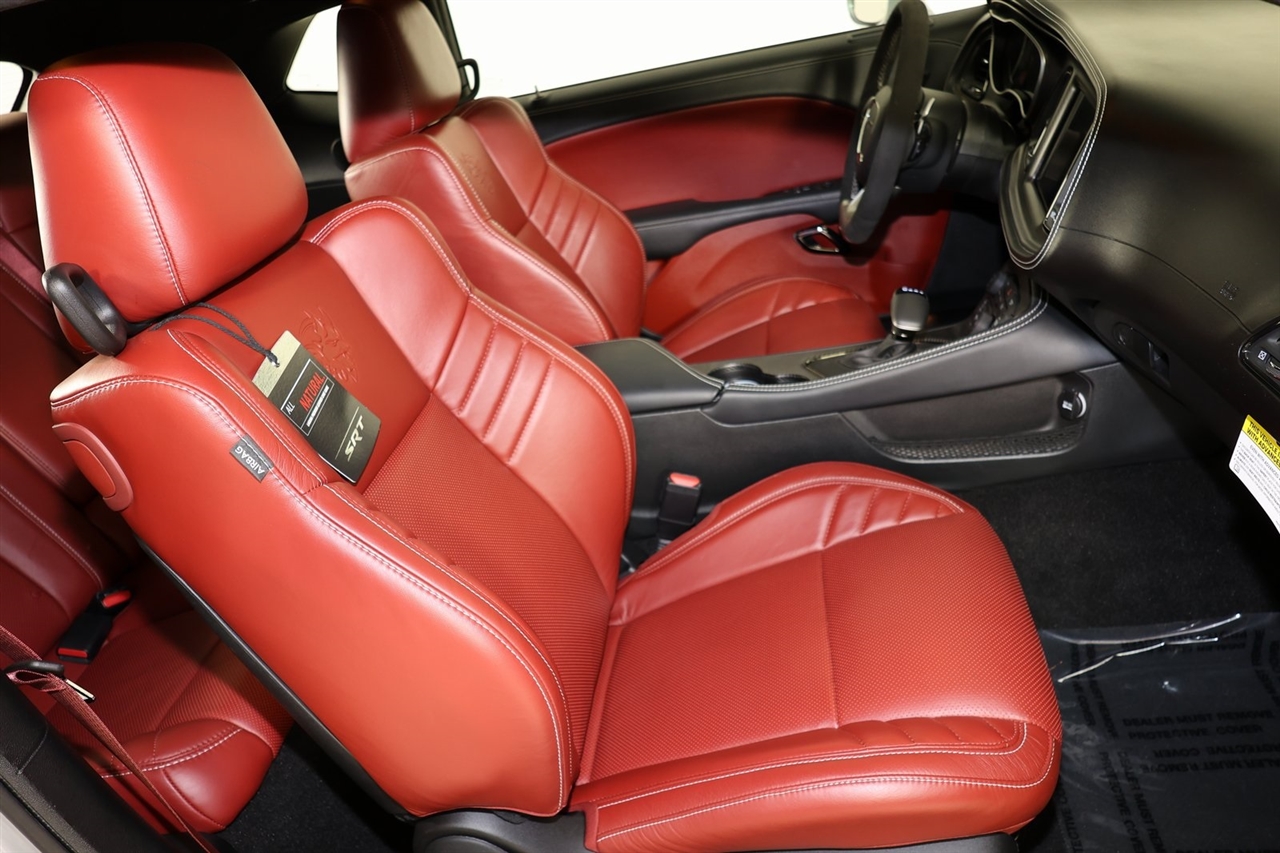 Dodge Challenger  2023