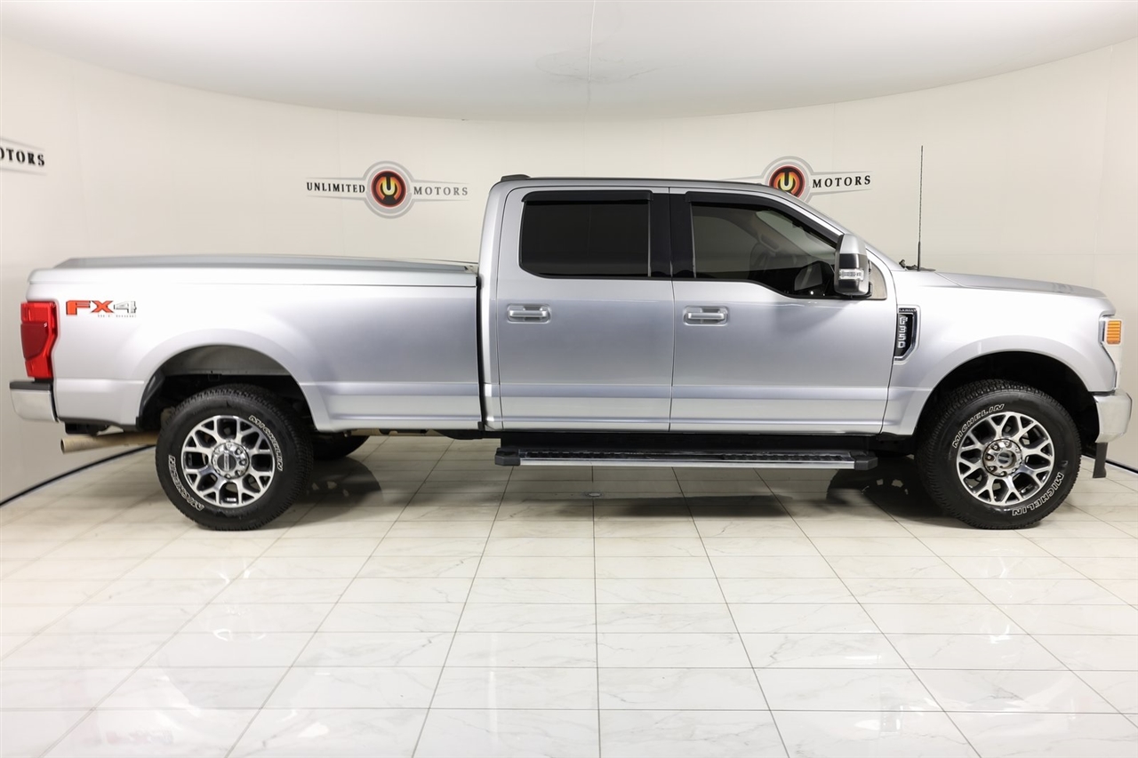 Ford F-350 SD Lariat Crew Cab Long Bed 4WD 2022