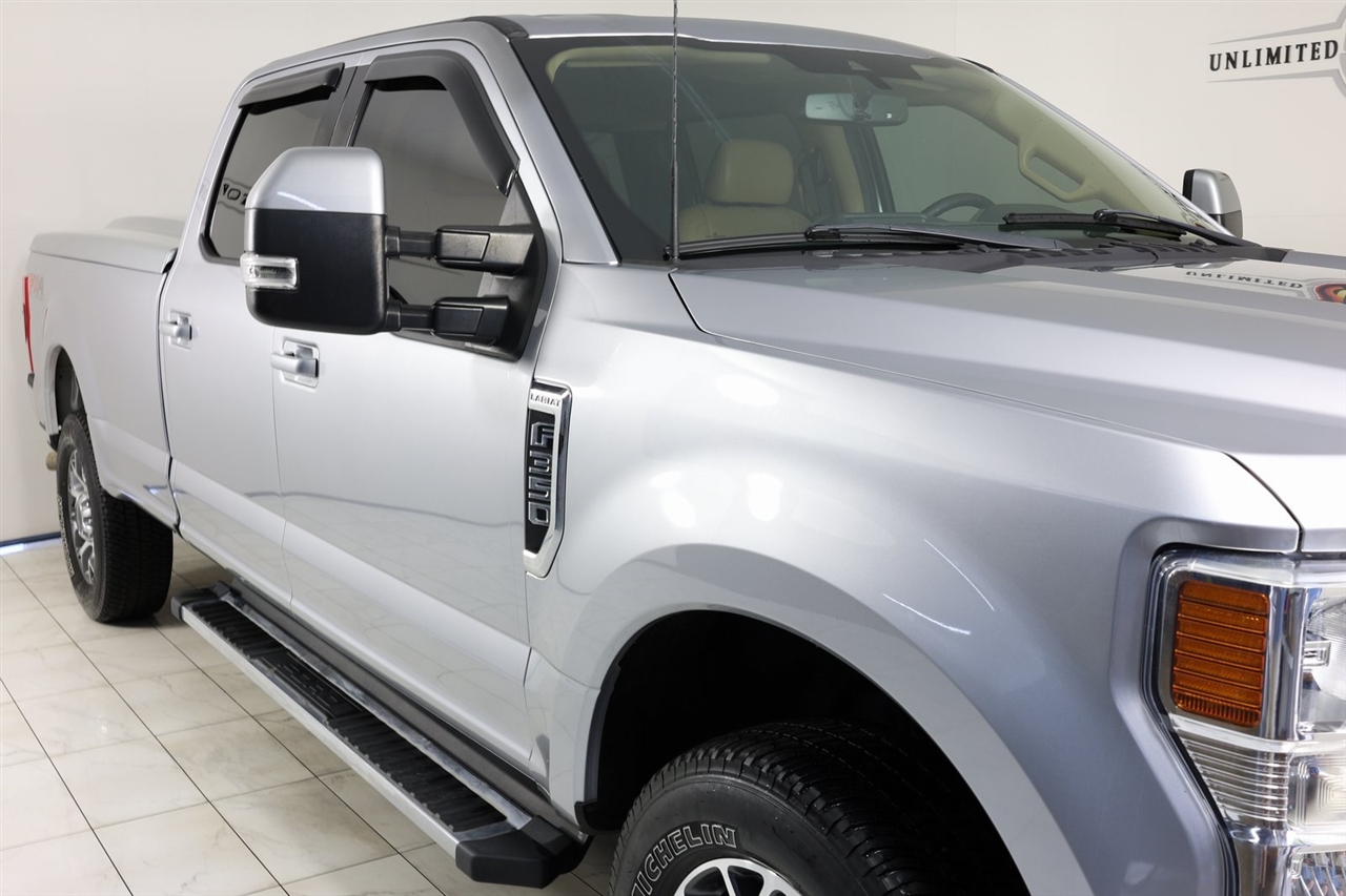 Ford F-350 SD Lariat Crew Cab Long Bed 4WD 2022