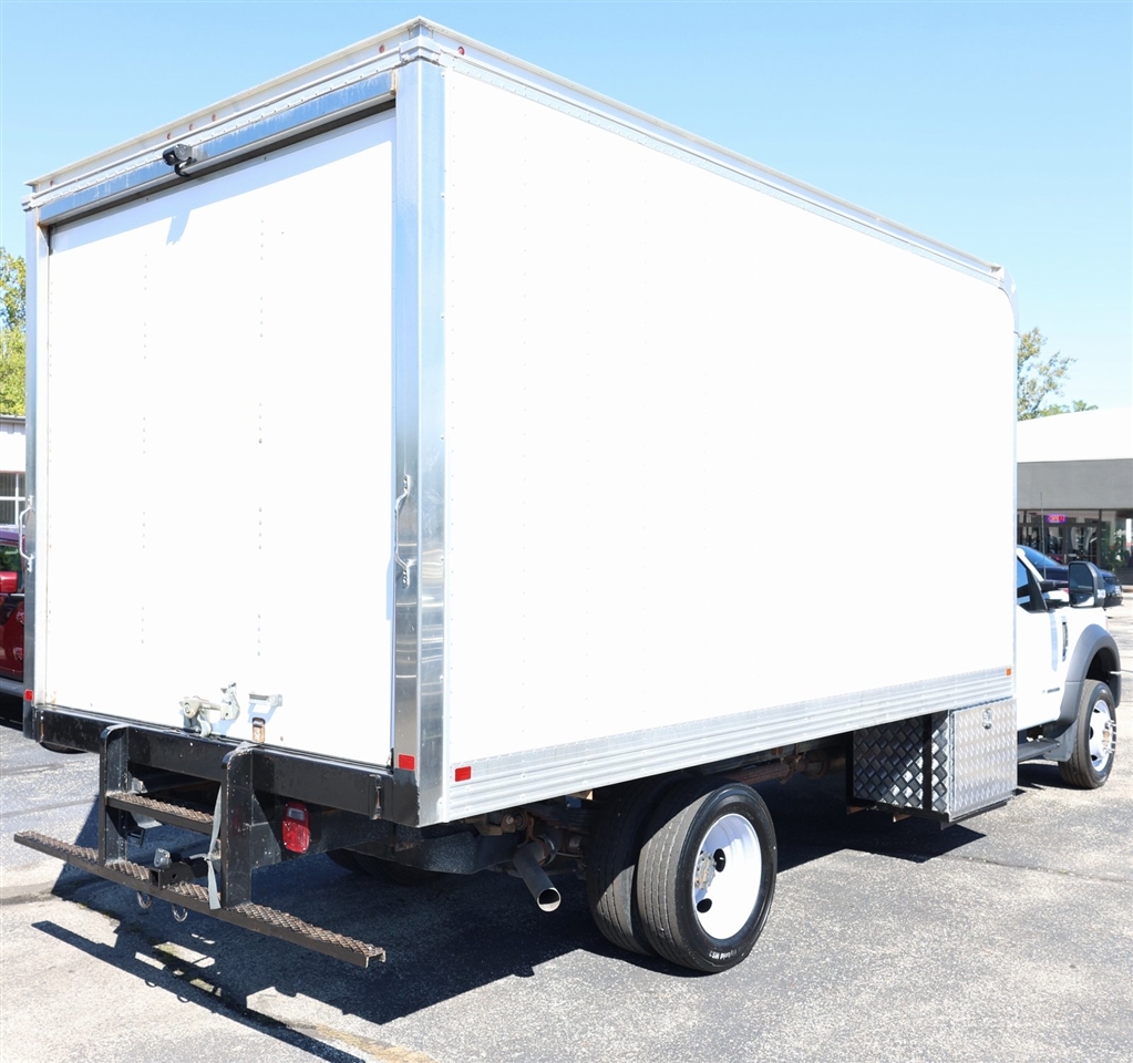 Ford F-550 Regular Cab DRW 2WD 2022