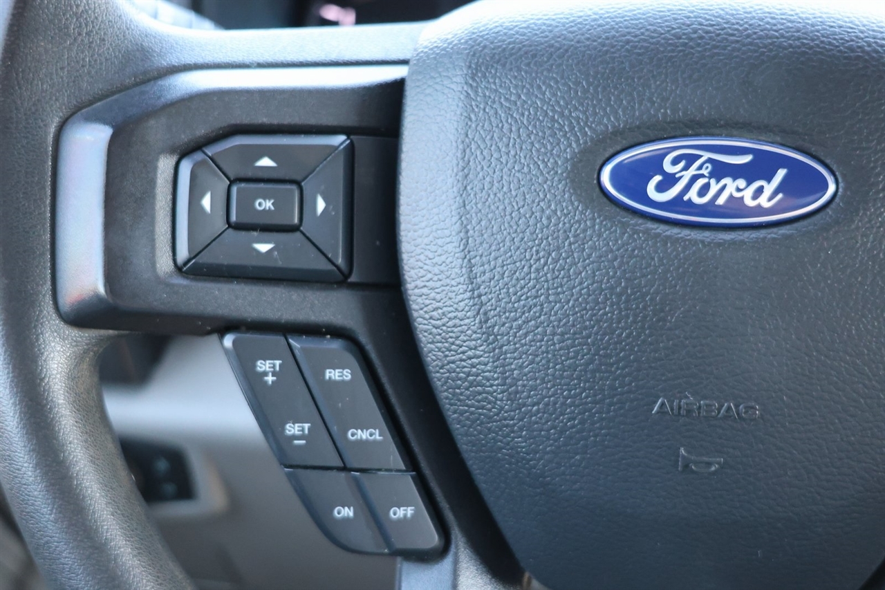 Ford F-550 Regular Cab DRW 2WD 2022