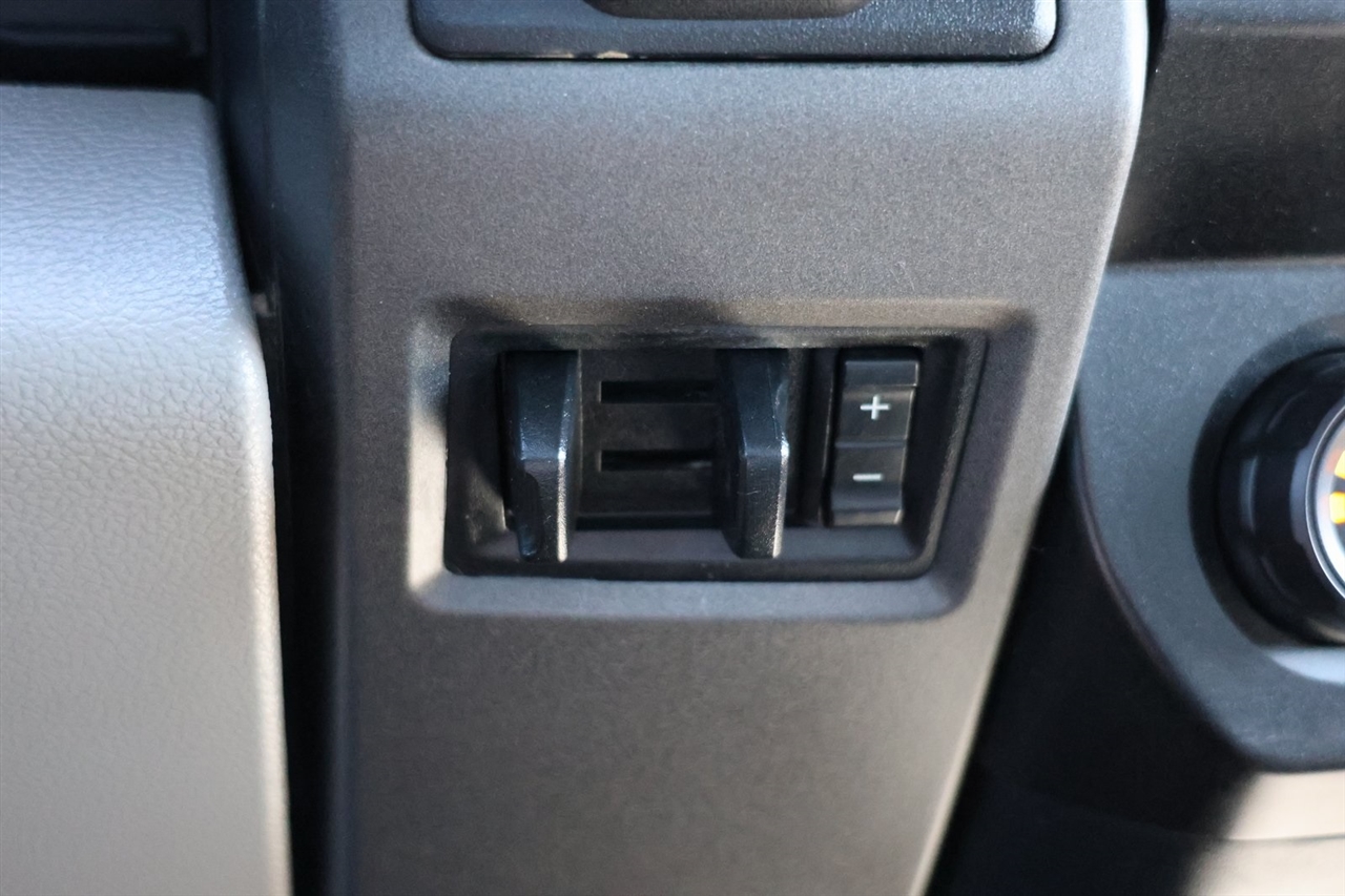 Ford F-550 Regular Cab DRW 2WD 2022
