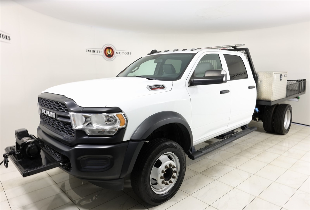 RAM 5500 Crew Cab SWB 4WD DRW 2022