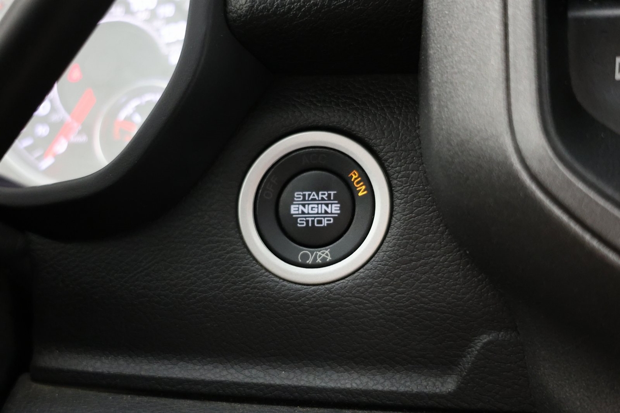 RAM 5500 Crew Cab SWB 4WD DRW 2022