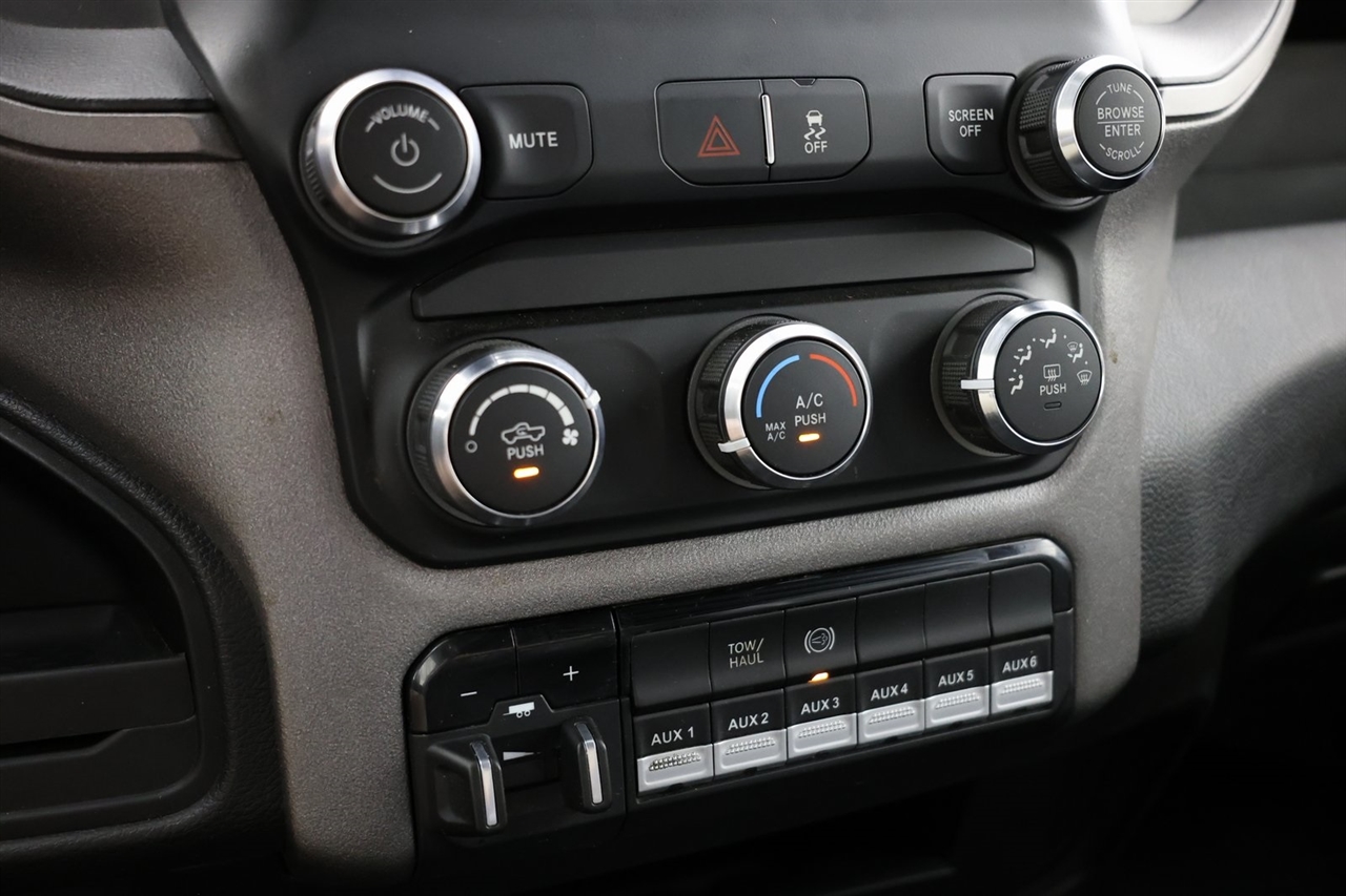 RAM 5500 Crew Cab SWB 4WD DRW 2022