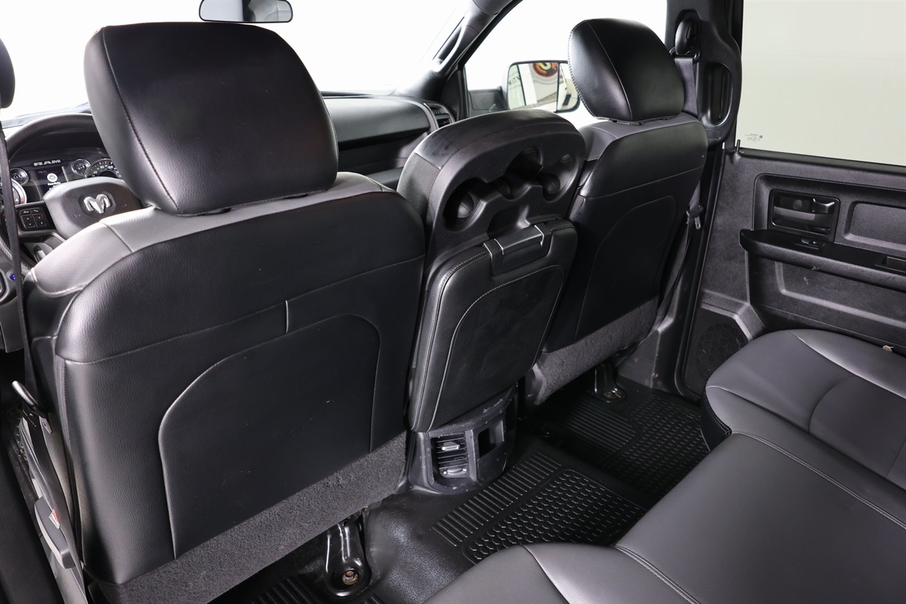 RAM 5500 Crew Cab SWB 4WD DRW 2022