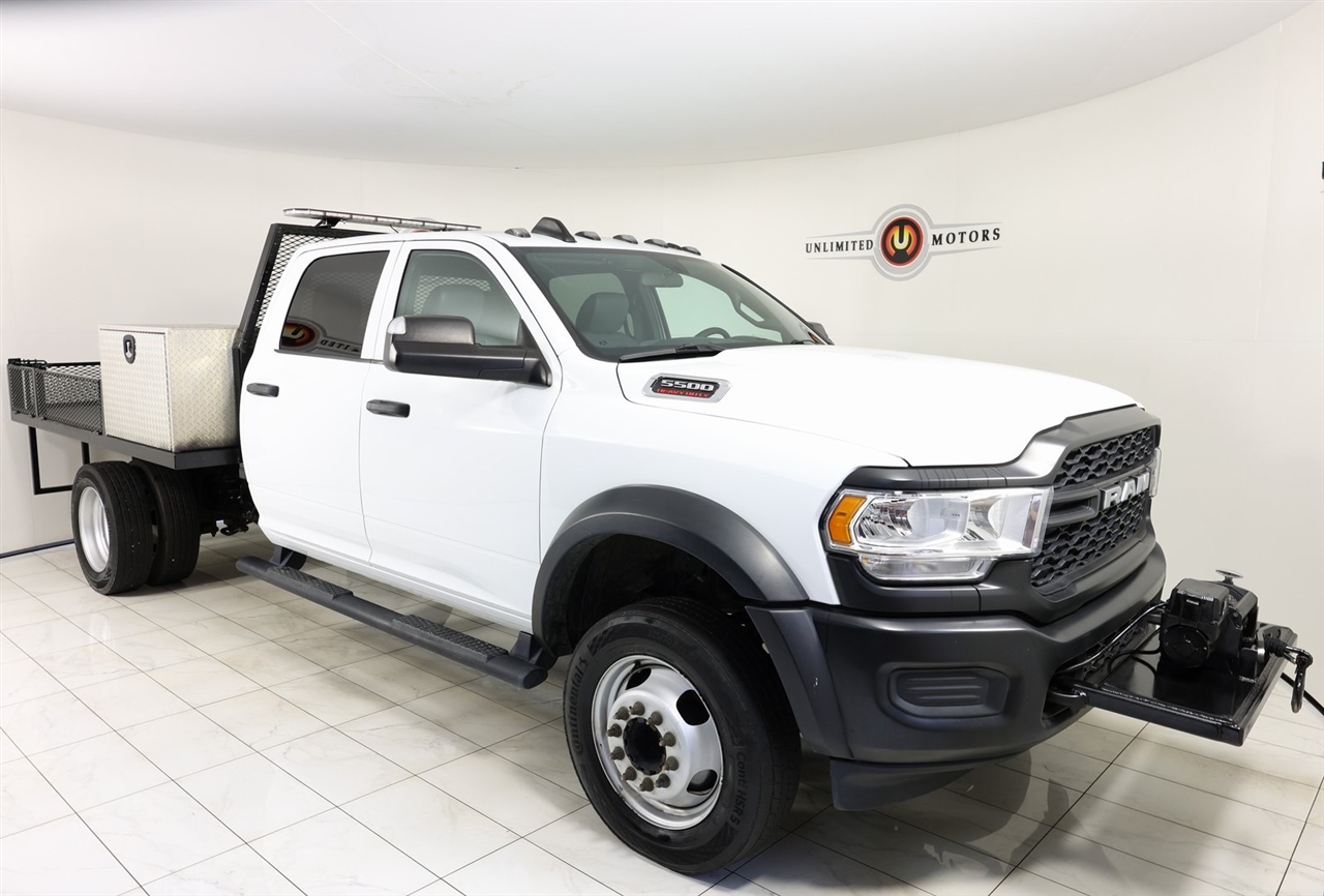 RAM 5500 Crew Cab SWB 4WD DRW 2022