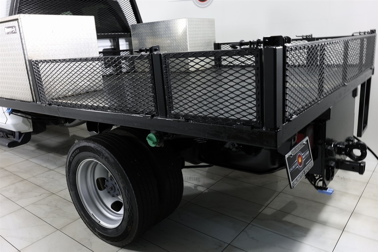 RAM 5500 Crew Cab SWB 4WD DRW 2022