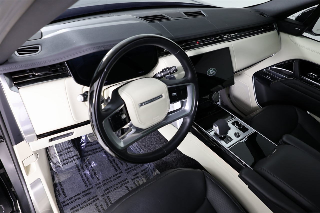 Land Rover New Range Rover SE 2023