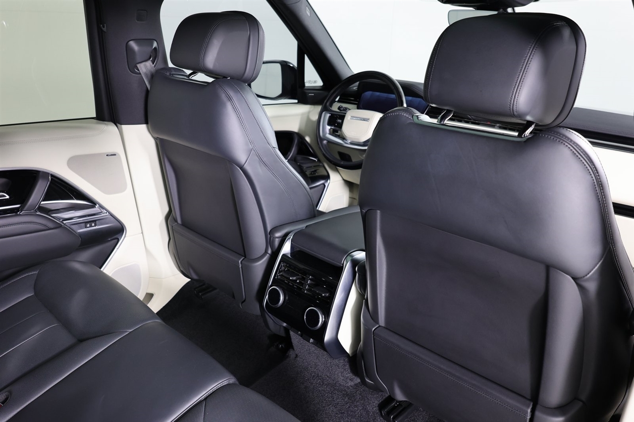 Land Rover New Range Rover SE 2023