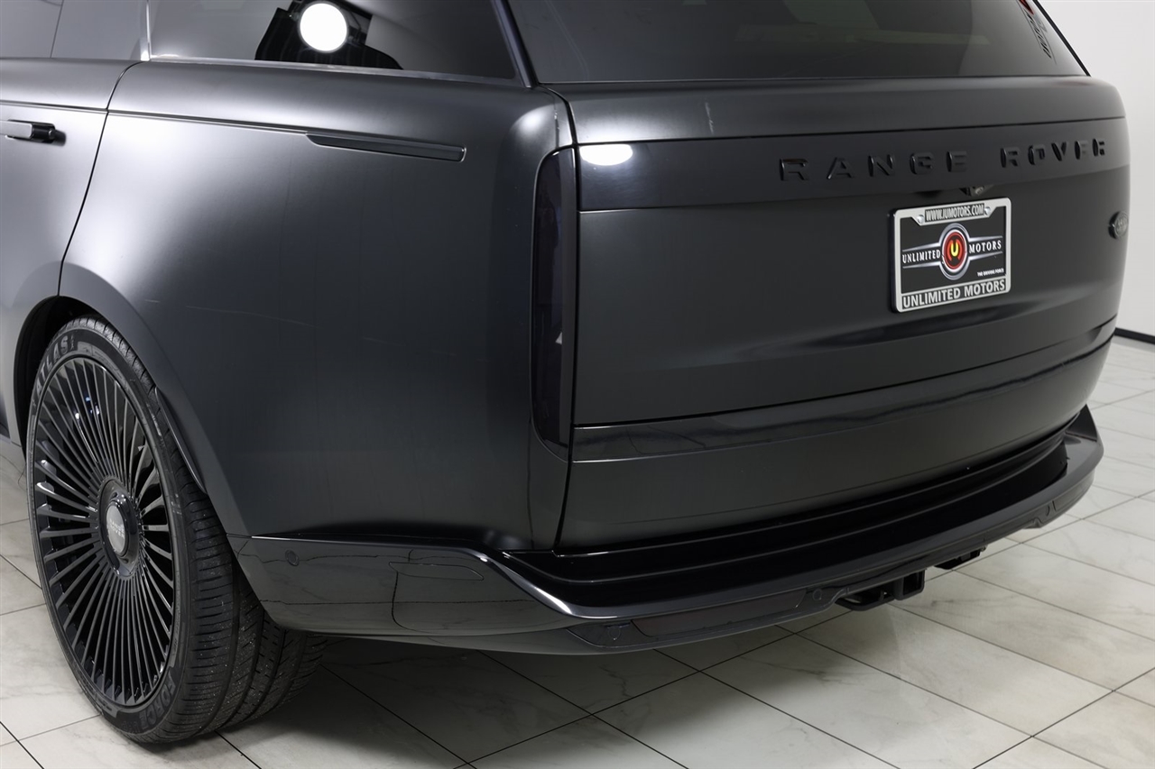 Land Rover New Range Rover SE 2023
